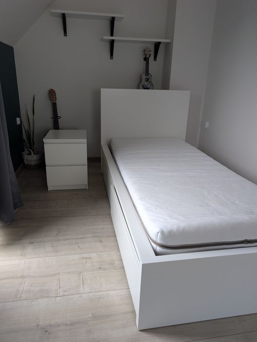 Łóżko IKEA Malm  90/200