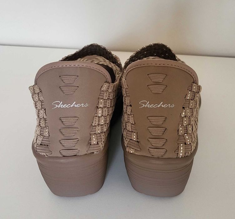 Жіночі босоніжки бренду Skechers. Босоніжки женские.