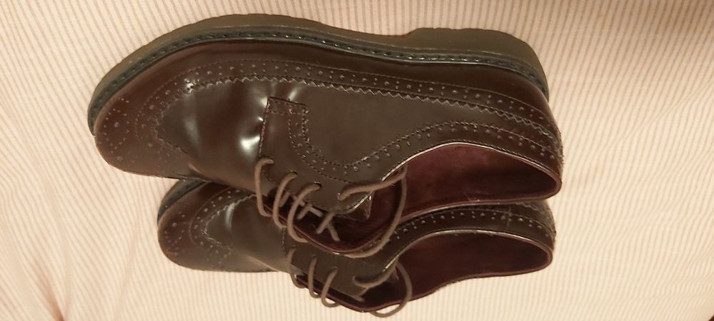 Sapato inglês bordeaux 39 bershka