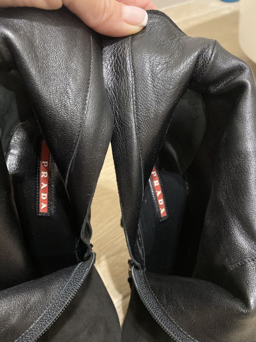 Замшеві ботильйони Prada р. 38-37