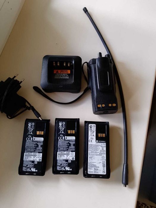 Продам Моторола R7