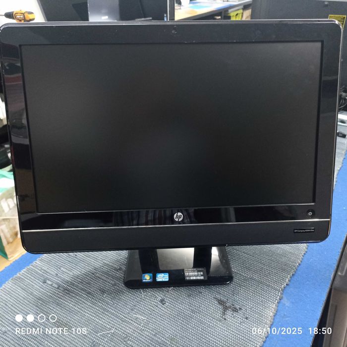 3 - Computador HP Compaq  ALL-in-ONE 8200