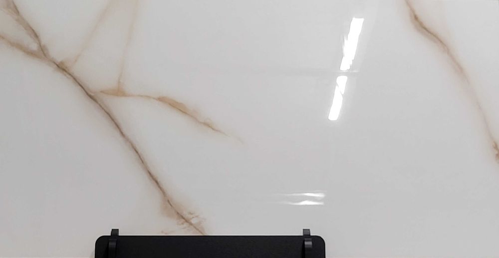 Płytki podłogowe ścienne gres poler Calacatta Gold żyłka 60x120 Gat. 1