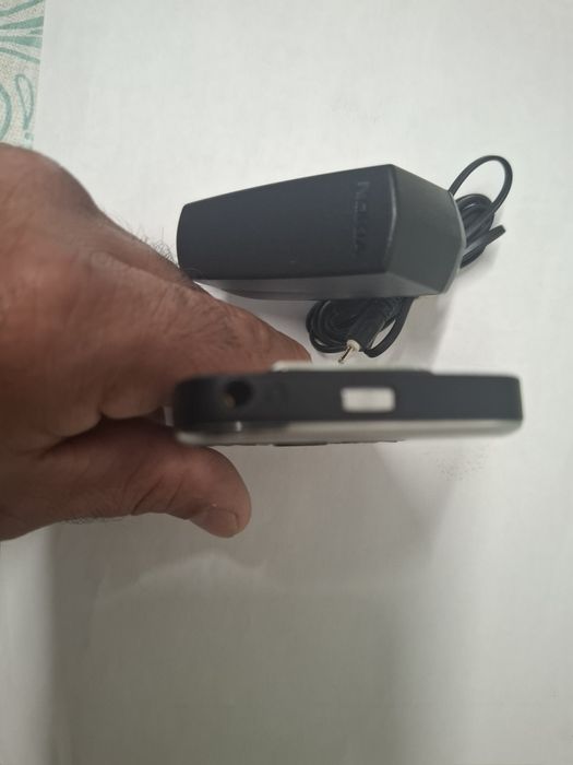 Telemóvel Nokia e72