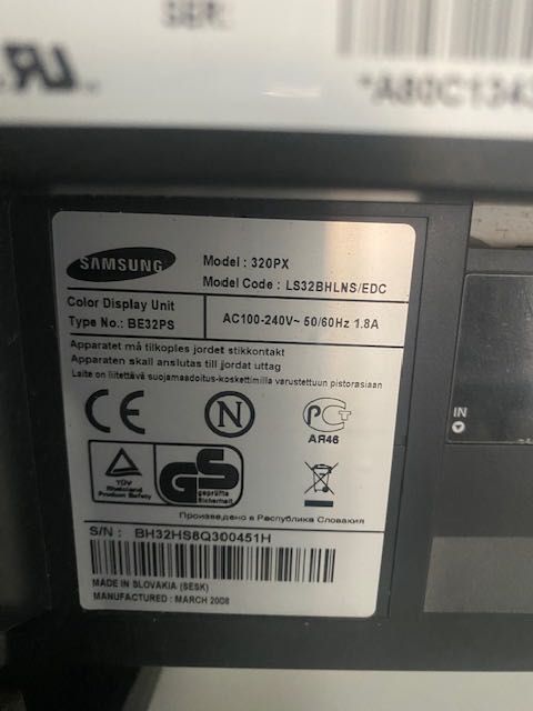 Monitor Samsung 320PX de 32"