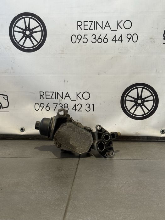 Корпус масляного фільтра Renault Trafic,Master,Opel Movano,Vivaro 2.5