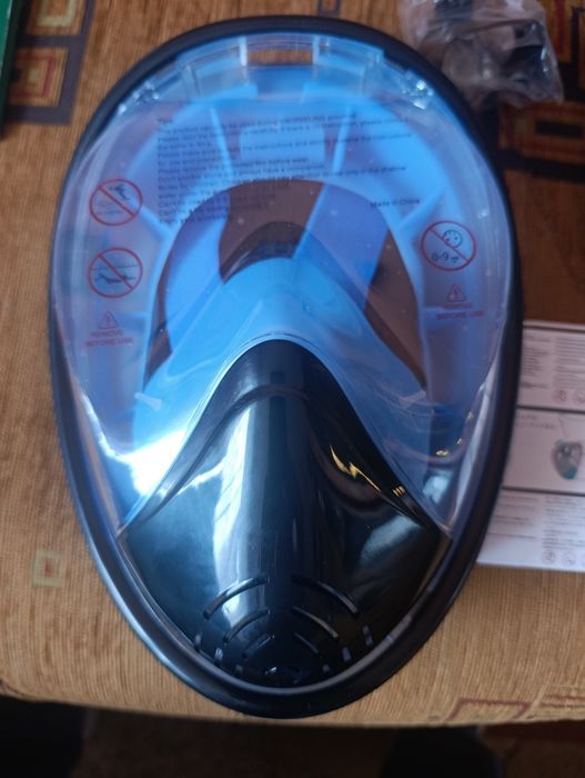 Maska do pływania nowa.