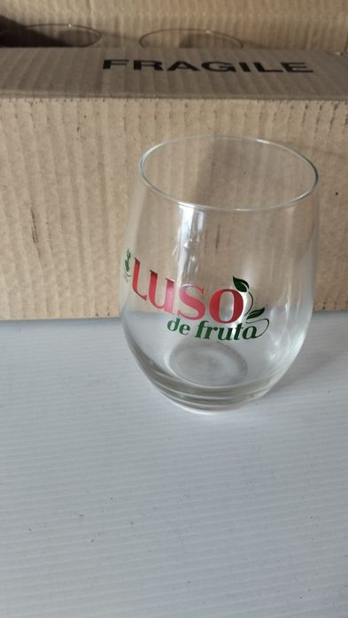 Vários tipos de copos , 5€ cx