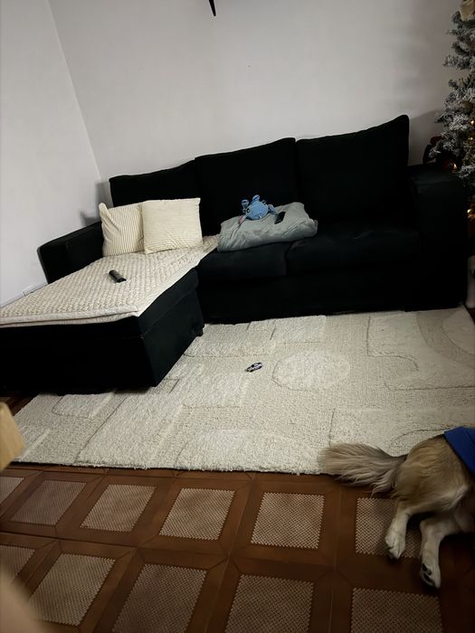 Sofa preto com chaise