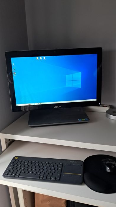 Computador Asus AIO  ET2301