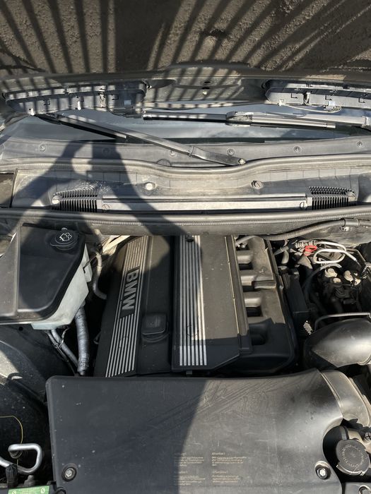 Продаю BMW X5 E53 3.0