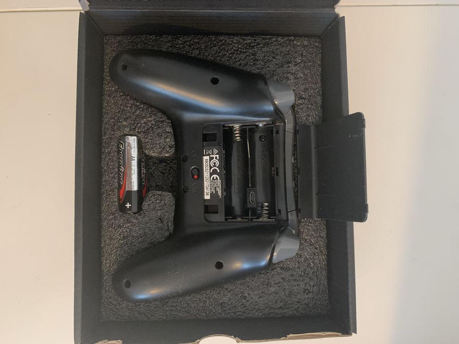 Comando para computador e telemóvel Steelseries Stratus XL GC-00002