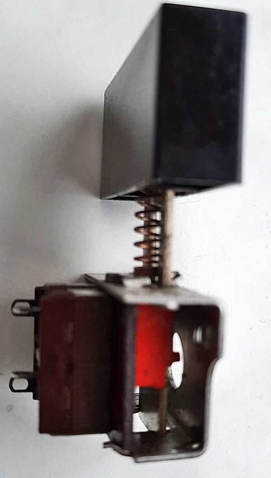 Wyłącznik Izostat niemiecki " Ein - Aus "