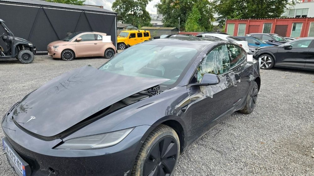 Tesla Model 3 Tesla 3 EV AWD