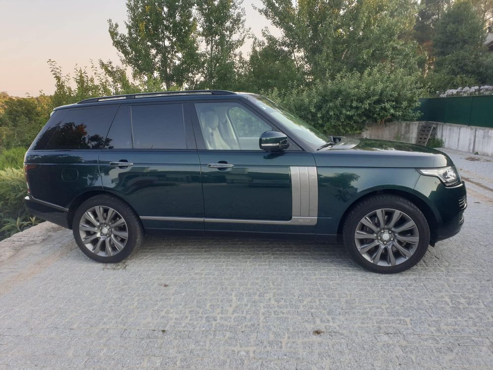 Land Rover Range Rover 3.0 SDV6 HEV Autobiography