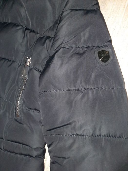 Жіноча зимова куртка