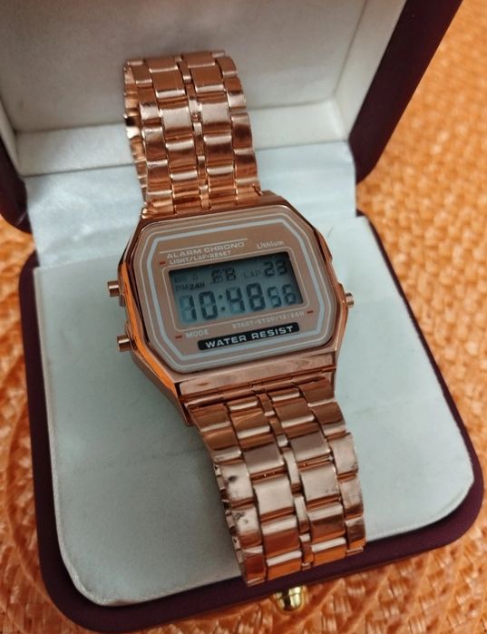 Nowy kwarcowy zegarek vintage rosegold złoty