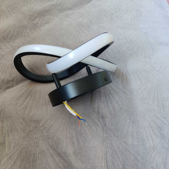 Lampa sufitowa LED