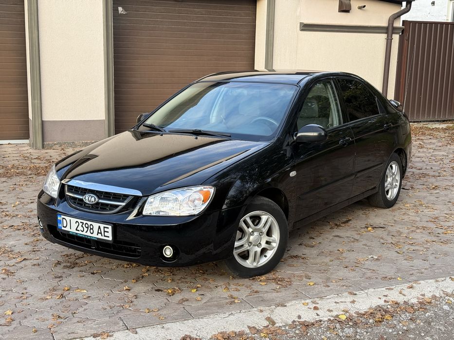 Kia Cerato 1.6 газ/бенз