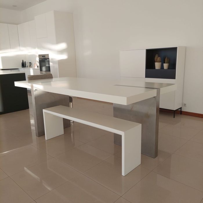 Mesa Lacada alto brilho