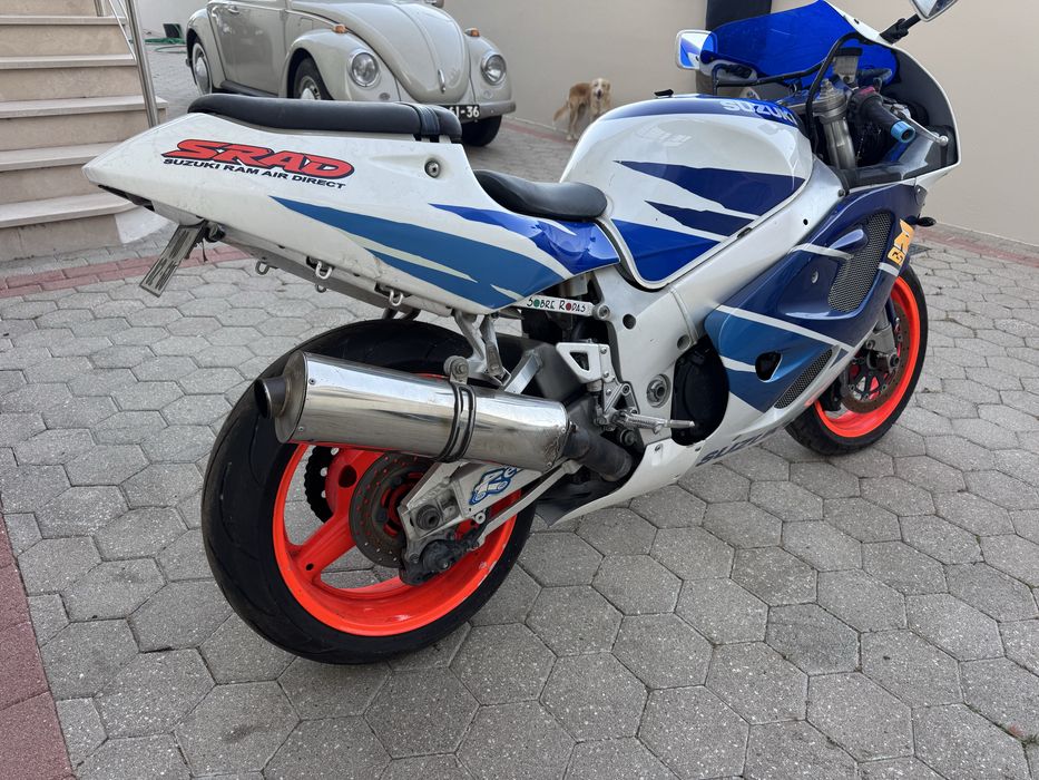 Suzuki Gsxr 750