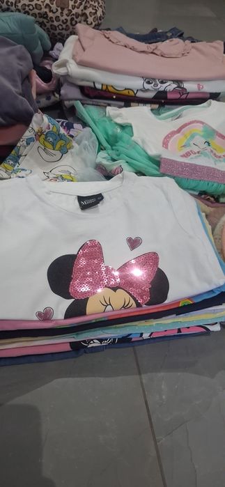 Ubranka dla dziewczynki 104