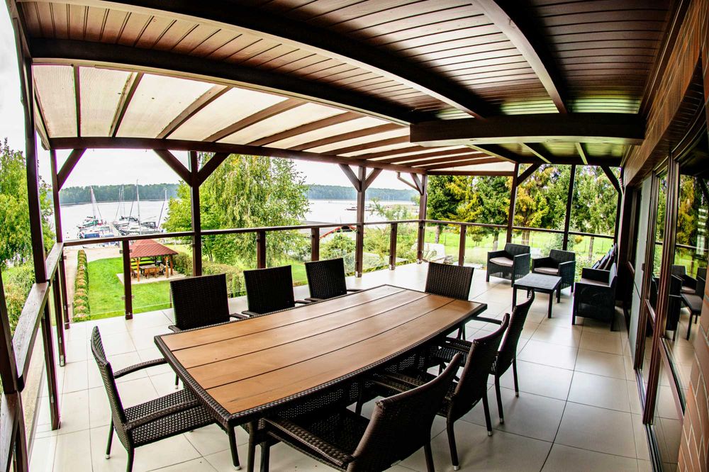 Dom  z linią brzegowa Jeziorak Iława 6 os