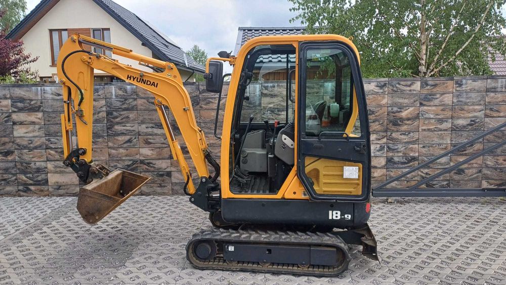Minikoparka Hyundai Robex 18-9