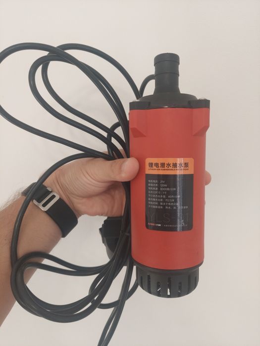 Акумуляторний насос 21V під АКБ Makita — 120W, 40 л/хв