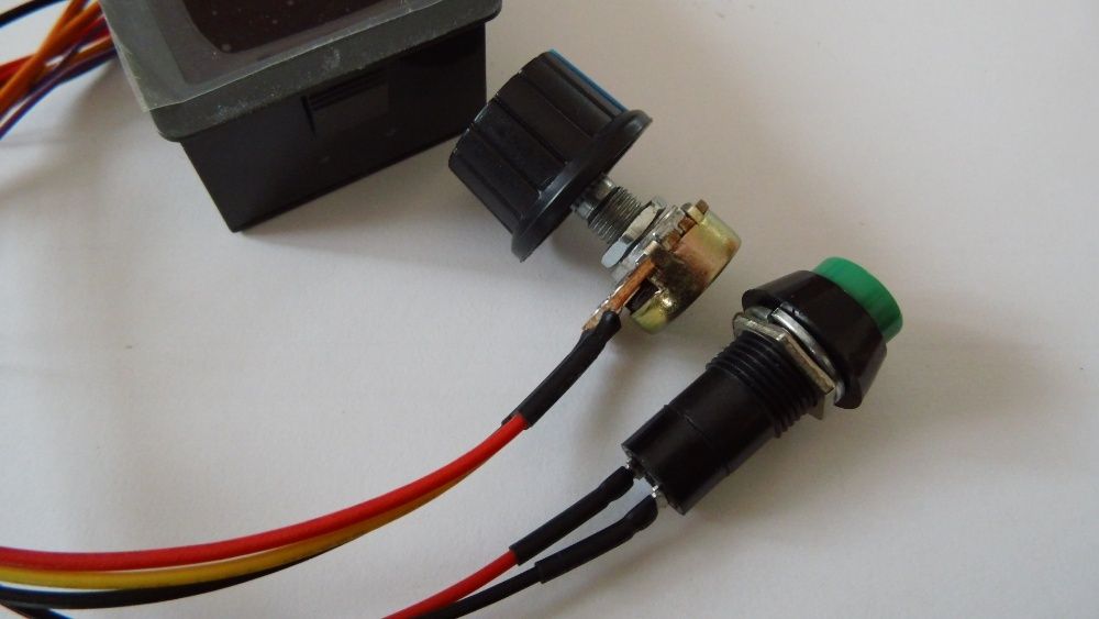 Regulator prędkości do silników prądu zmiennego. Modelarstwo.