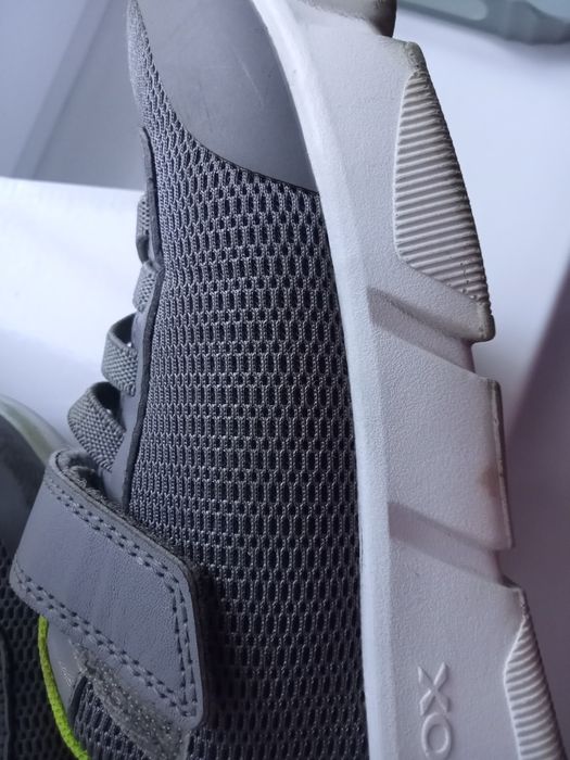 Красовки Geox р.37 Италия  23см