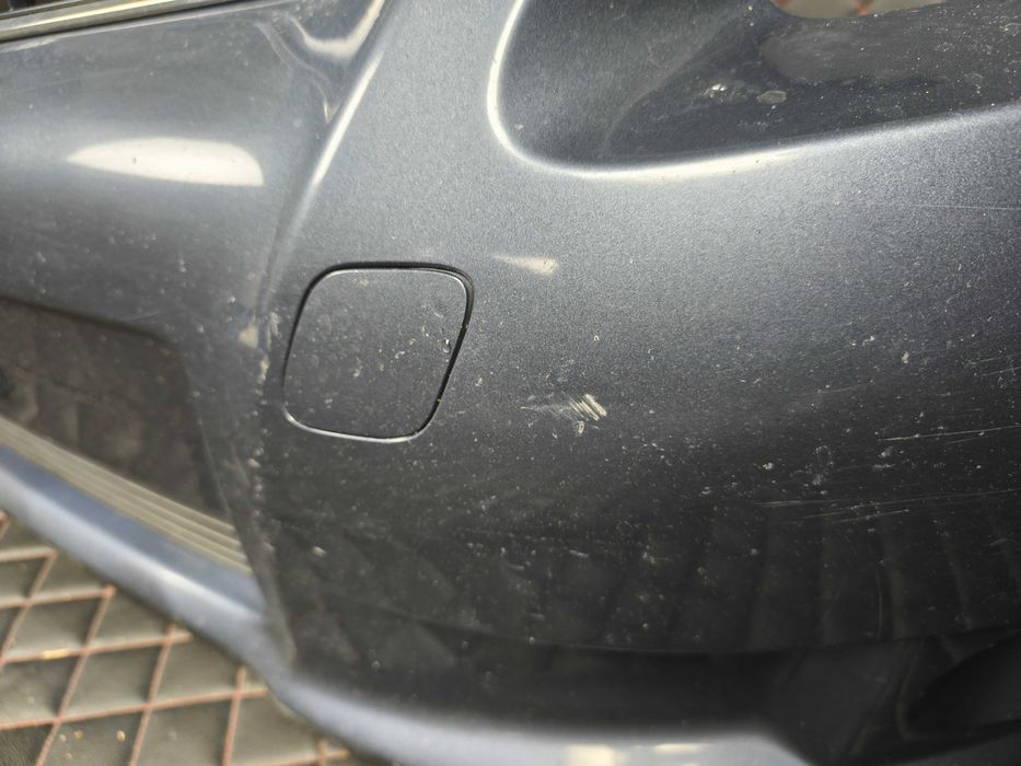 TOYOTA AVENSIS T27 Zderzak Przedni Przód Kompletny Lakier CU5