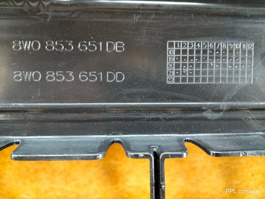 Audi A4 B9 2019-2023 решетка радиатора 8W0853651DB / 8W0853651DD