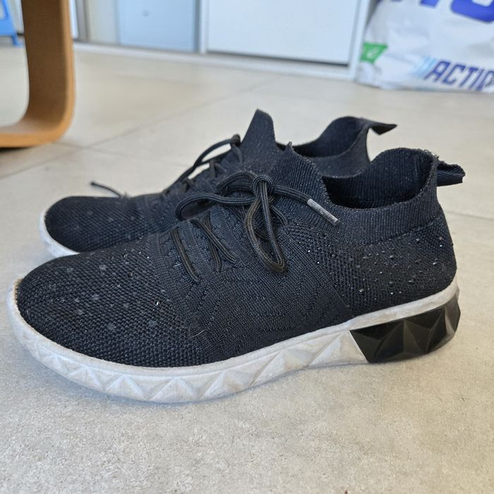 Półbuty materiałowe Graceland