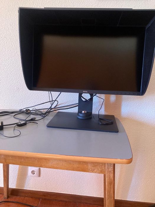 Monitor de fotografia BenQ SW270C + calibrador ColorChecker Pro