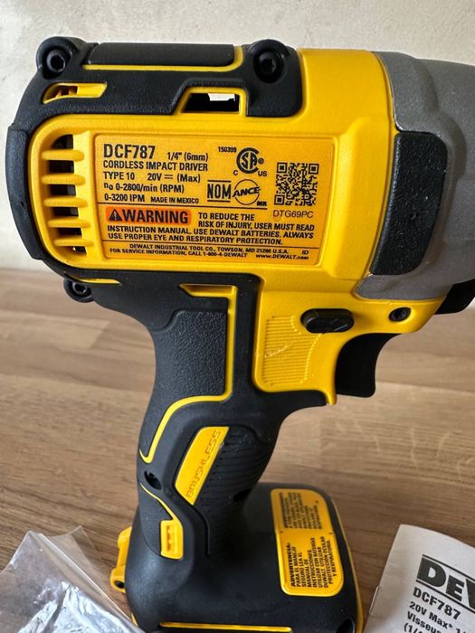 Dewalt dcf 787 Імпакт