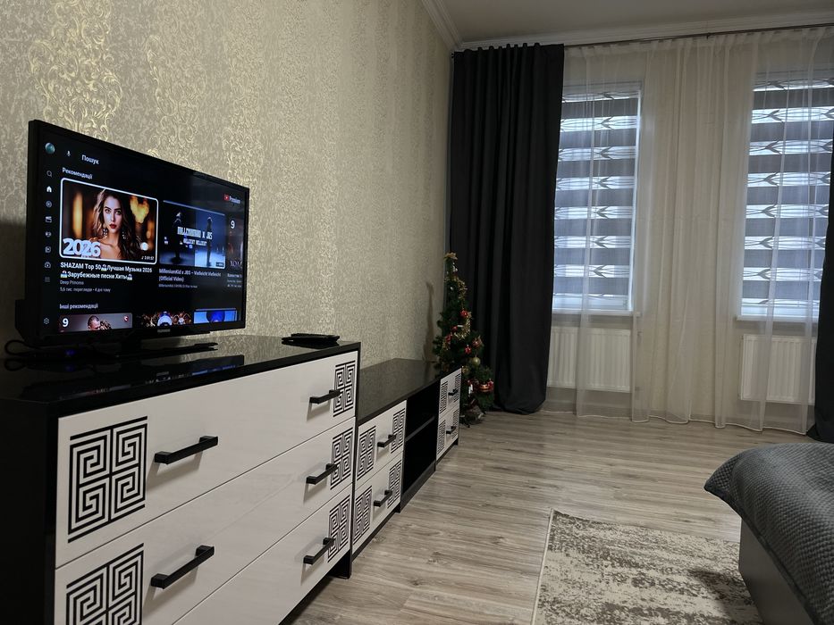 1 к квартира, подобово, Площа Филармоніі, самозаселення