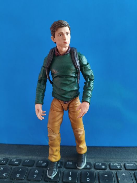 Peter Parker figurka Marvel Legends