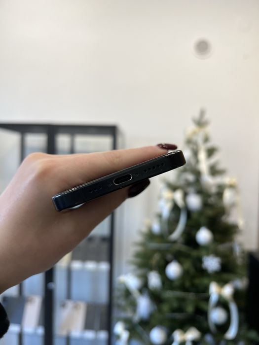 Telefon iPhone 16 PRO 256GB Czarny Apple Gwarancja iTrade