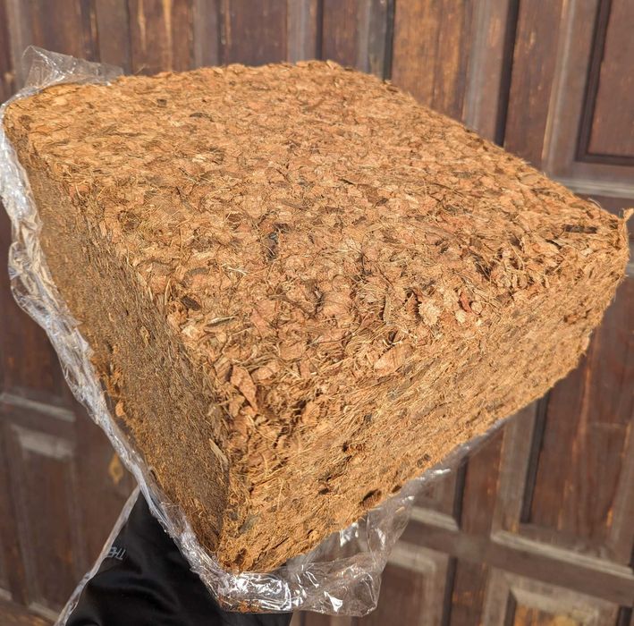 Кокосовий блок /кокосові чіпси/ кокосовые чипсы/кокос торф/чипс