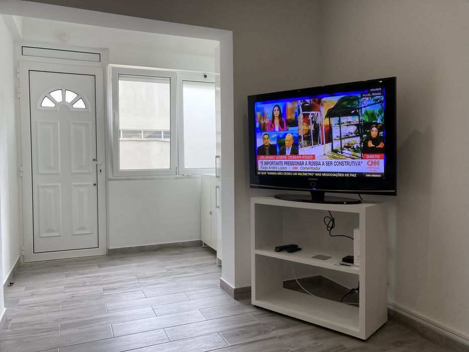 Apartamento T1 - 50m da praia WI-FI