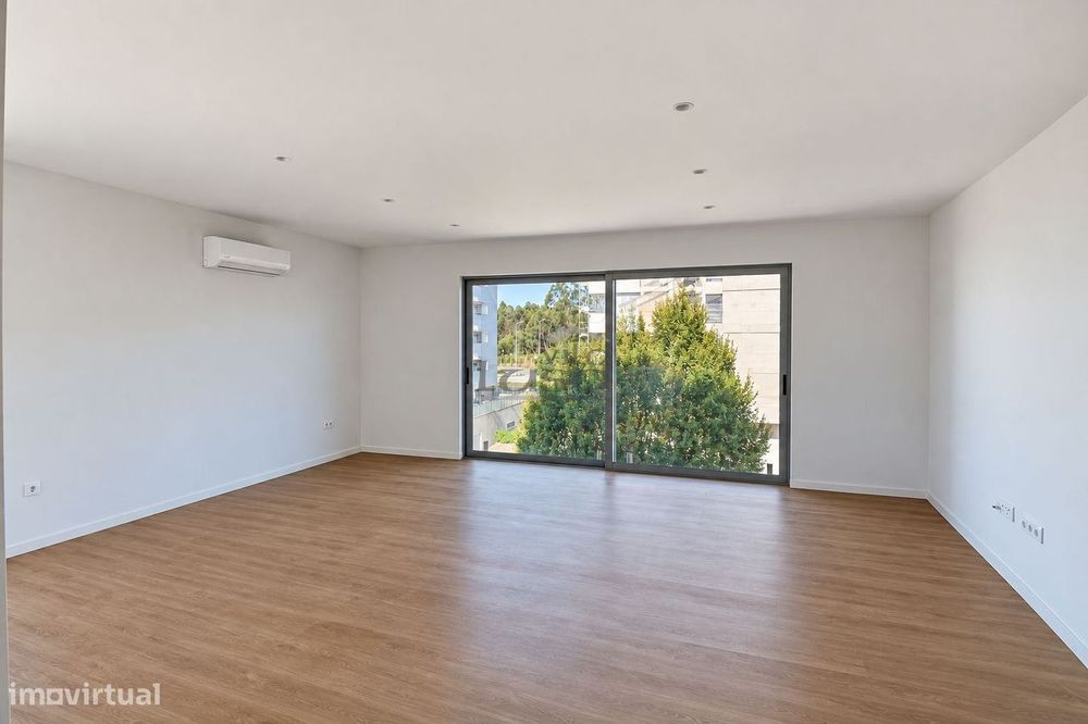 T3 com 120 m2e garagem em Ermesinde