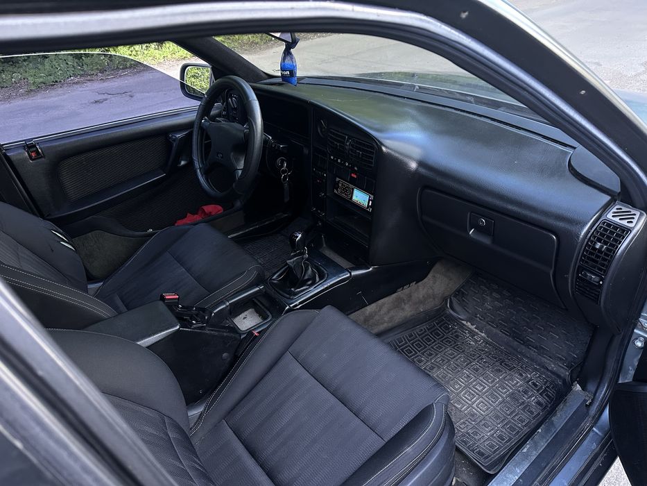 Продам OPEL Omega A 2.0i газ/бензин