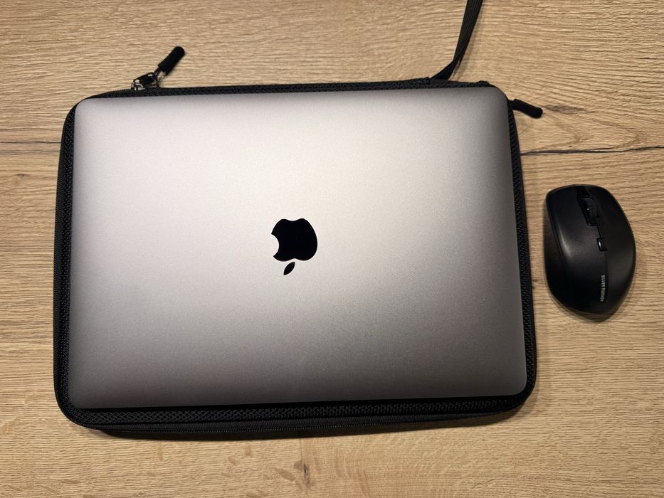 Apple MacBook Air 13.3 M1/8GB/256GB - jak nowy, gwarancja