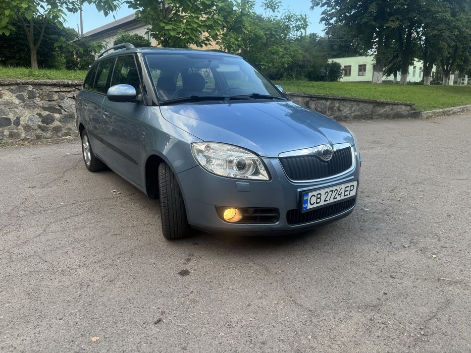 Skoda fabia 1,4 бензин