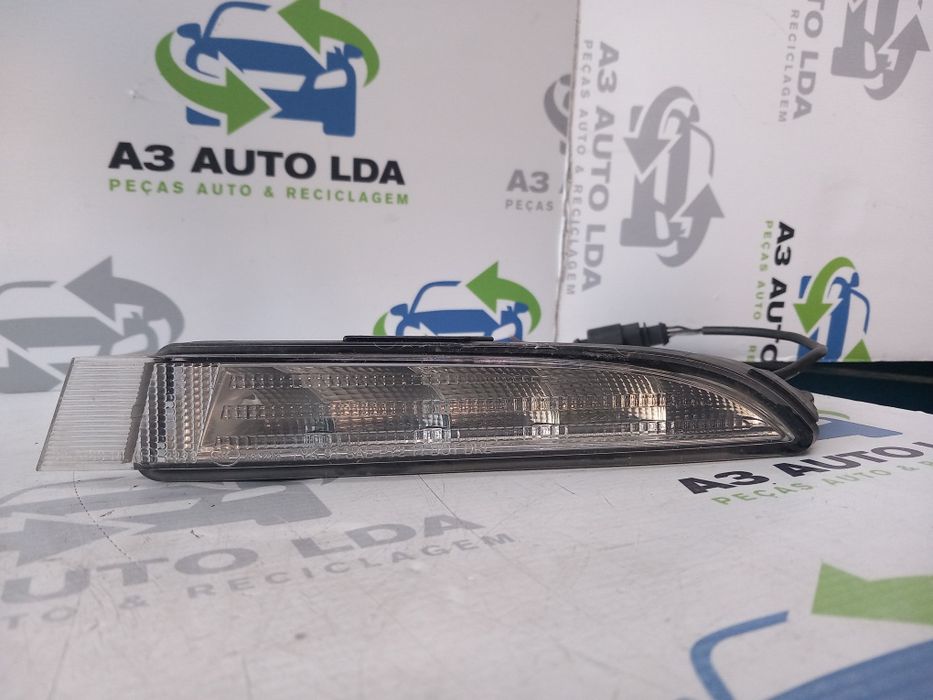 Luz de presença luz diurna mínimos esquerdo Volkswagen Golf 6