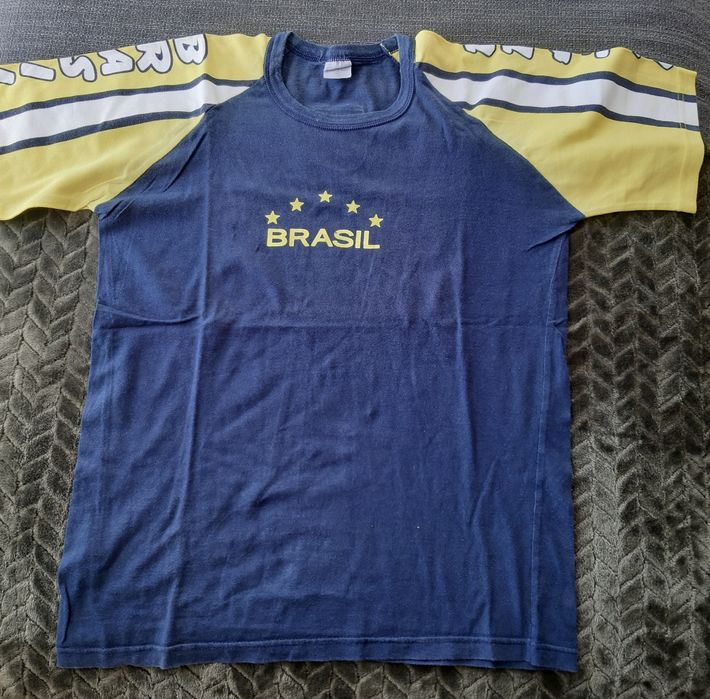 Qualquer peça 2€ / 3 peças 5€