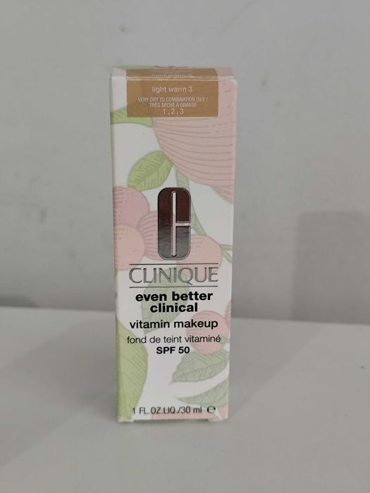 Podkład Clinique even better clinical spf 50 light warm 3