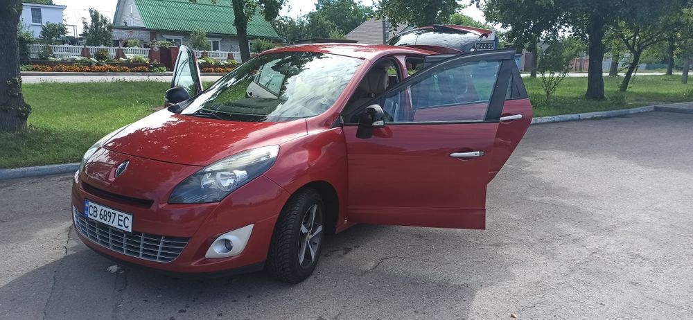 Автомобіль вартий уваги