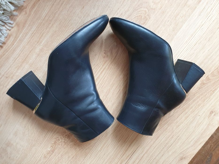 Buty botki skóra naturalna Ted Baker 38